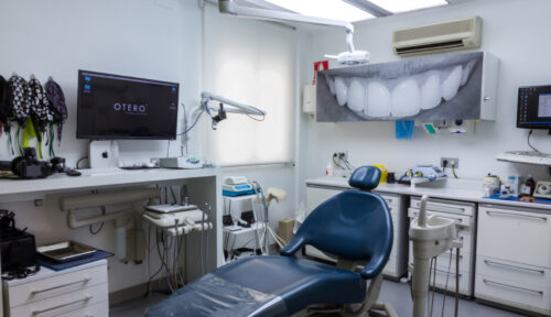 Box Clínica dental en Granada | Clínica Otero