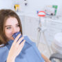 Sensibilidad dental al frío o calor: Causas comunes y remedios